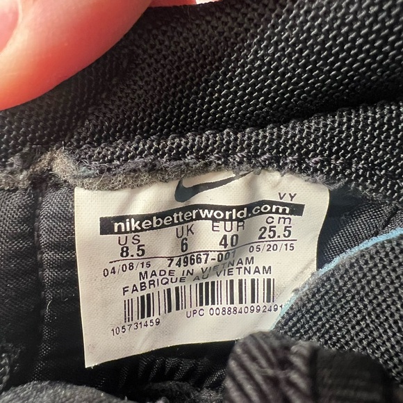 NIKE AIR PEGASUS 83 SIZE 8.5 WOMEN BLACK METALLIC LUSTER GREY SILVER RUN… - Picture 6 of 6